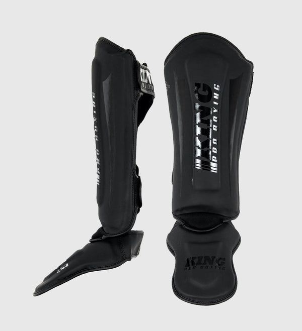 Caneleiras King Pro Boxing Revo – Preto/Preto