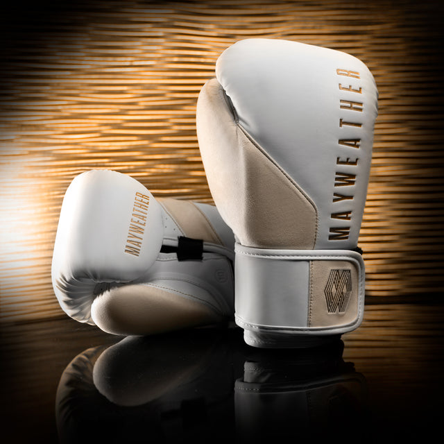 Boxerské rukavice Hayabusa x Mayweather Champ – Bílé/Zlaté