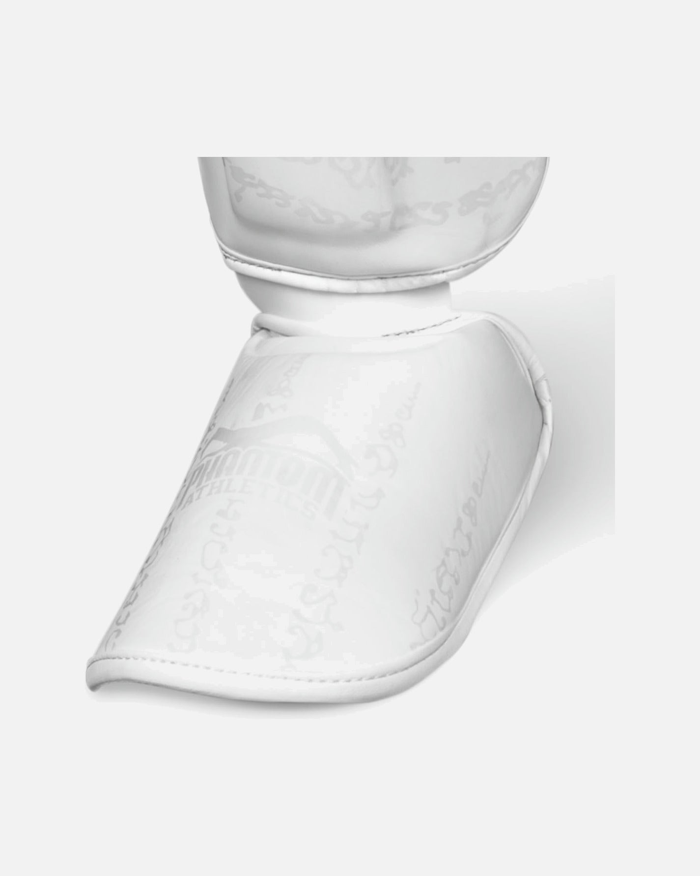 Chrániče holení Phantom Athletics Muay Thai – Frost Bílá