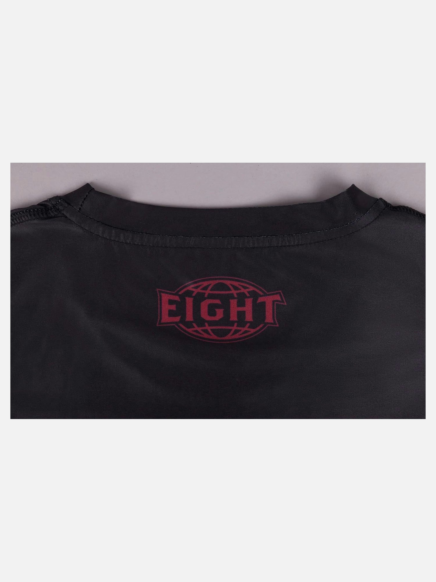 8 WEAPONS T-shirt Bangkok – Sort/Hvid