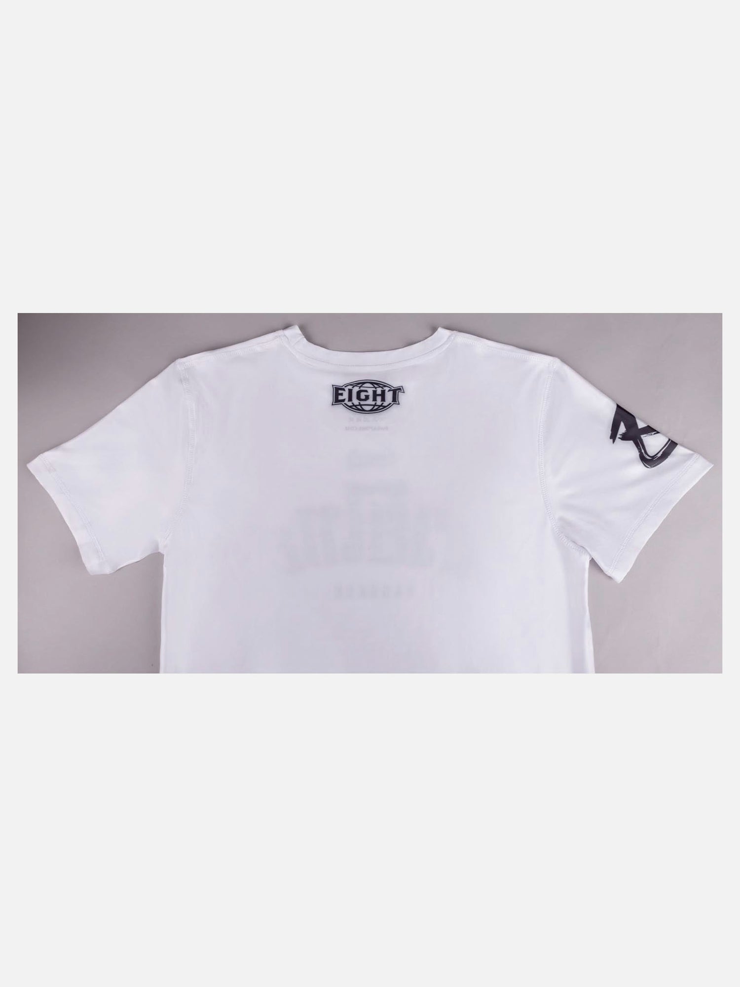8 WEAPONS T-Shirt Bangkok – Hvid/Sort