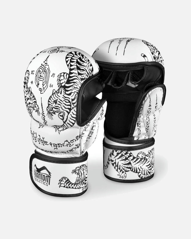 Rękawice MMA sparingowe Phantom Athletics Muay Thai – Białe