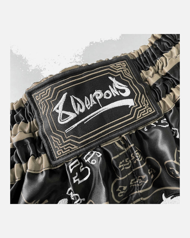 Shorts de Muay Thai 8 WEAPONS 8 Ways Yant 2.0 – Noir/Sable