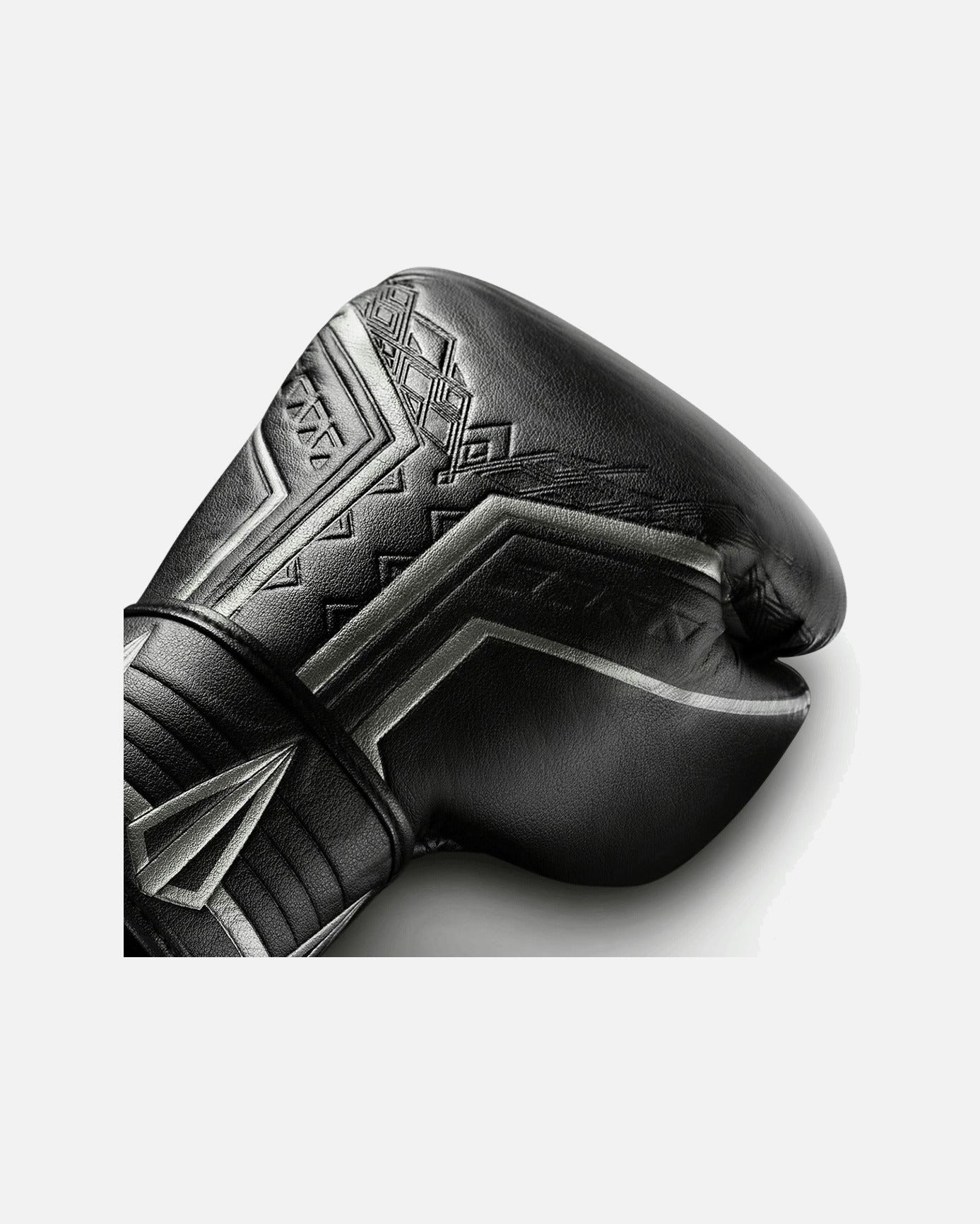 Hayabusa x Marvel Boxningshandskar Black Panther – Svart