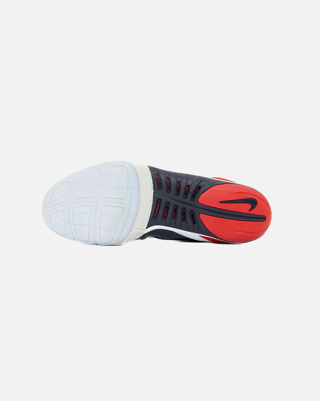 Botas de lucha Nike Freek SE - Blanco/Oro/Azul marino