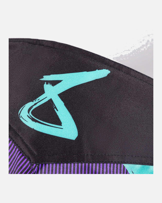 8 WEAPONS MMA-Shorts Shift – Cyber