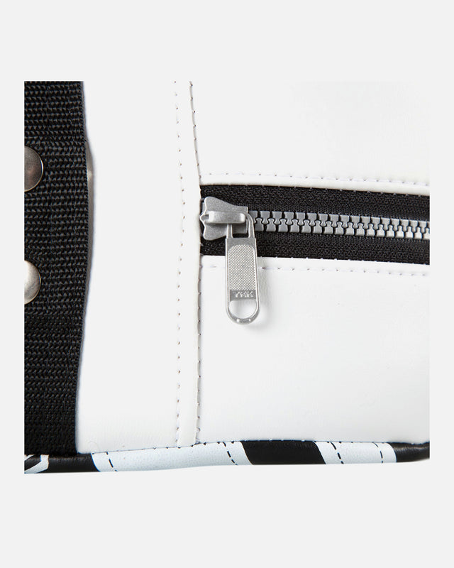 Pady Venum Absolute – Czarne/Białe