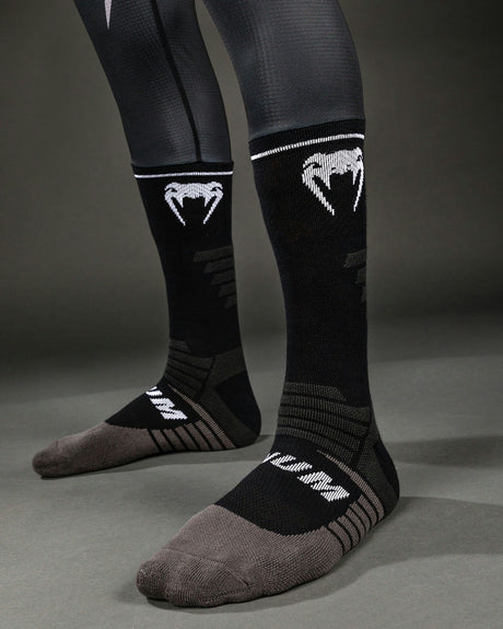 Venum MX Basics Socken – Schwarz/Weiß