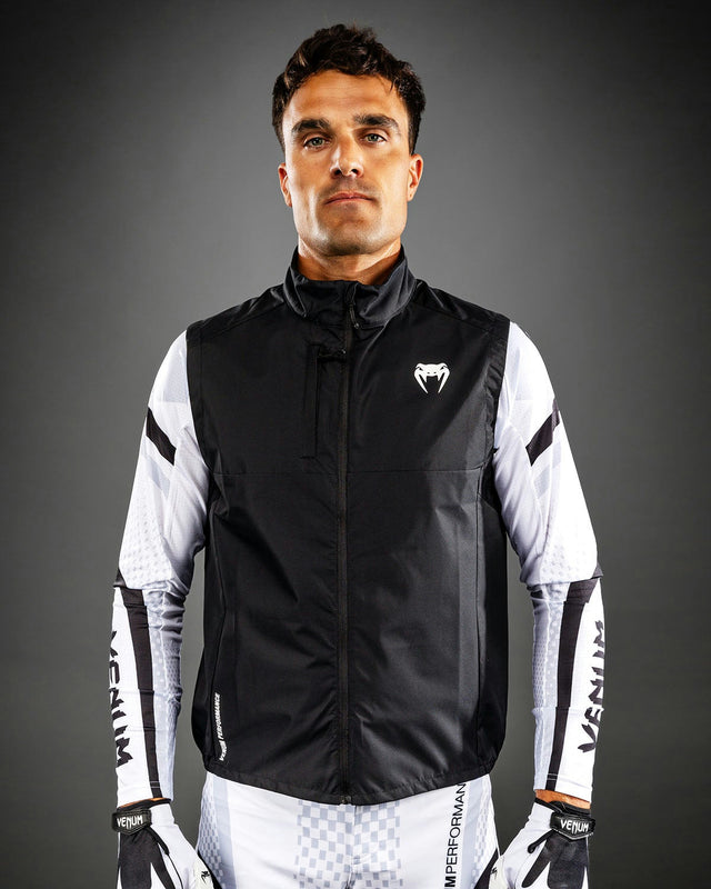 Venum Mouwloze Windbreaker MX Basics - Zwart/Wit
