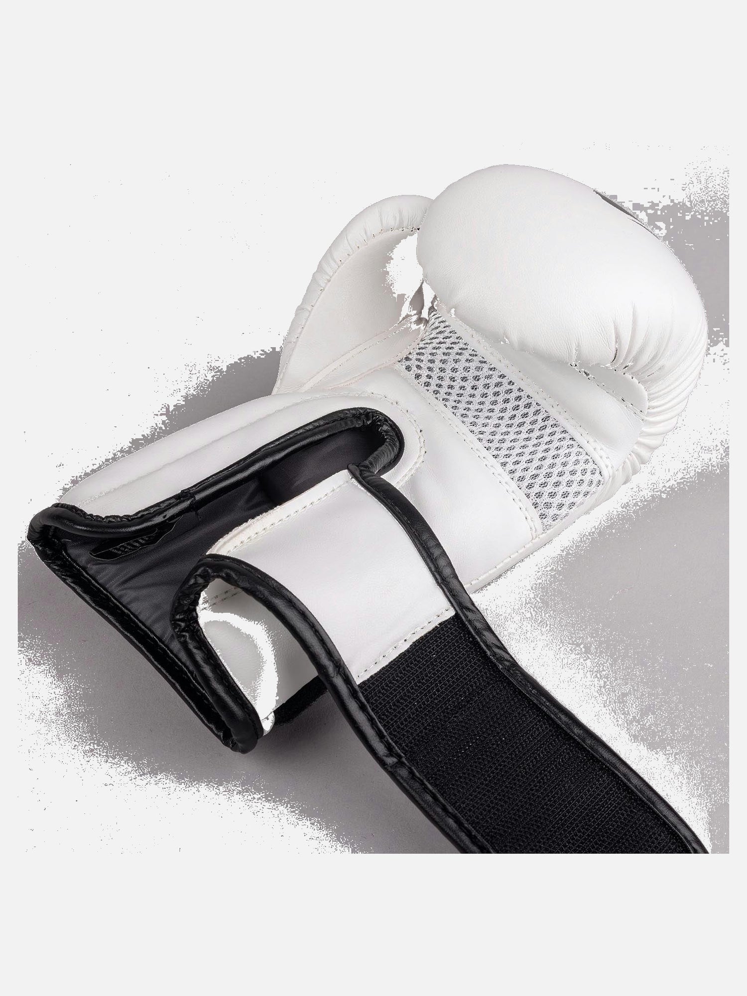 Dětské boxerské rukavice 8 WEAPONS Unlimited 2.0 – Bílé/Černé