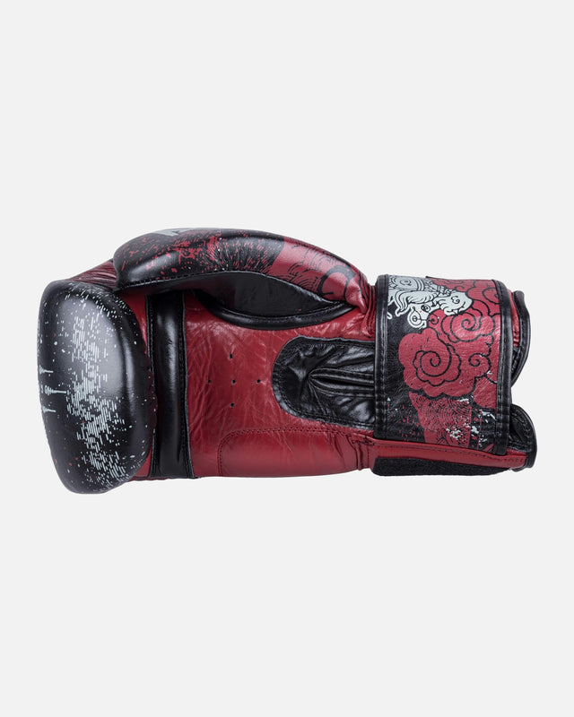 Luvas de boxe 8 WEAPONS Hanuman Yant – Preto/Vermelho
