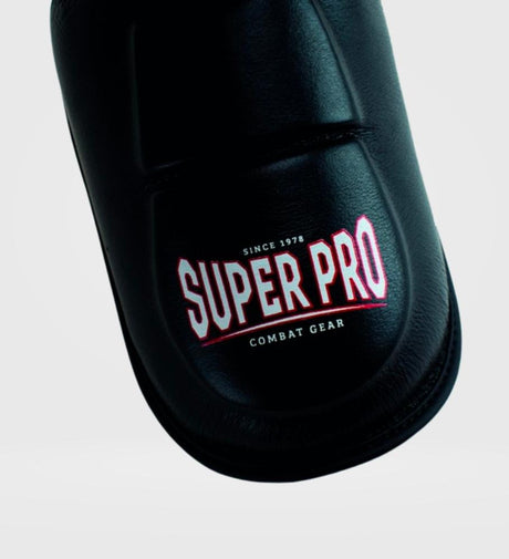 Caneleiras de kickboxing Super Pro Thai Pro Pele – Preto – Caneleiras