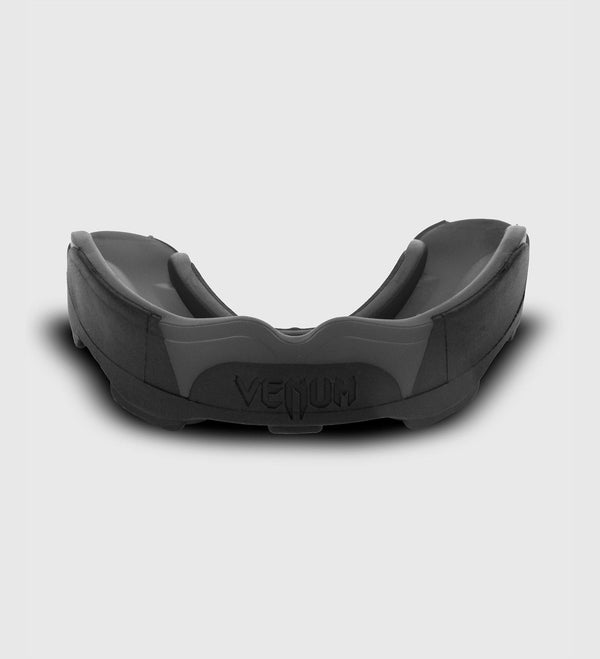 Protège-dents Venum Predator – Noir/Gris