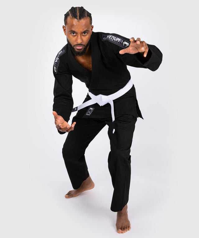 Venum BJJ Gi First - Negru - incl. centură albă - Kimonouri BJJ
