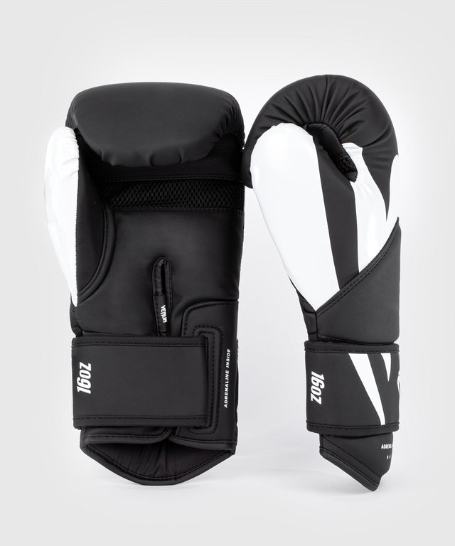 Boxerské rukavice Venum Challenger 4.0 – Černé/Bílé – Boxerské rukavice