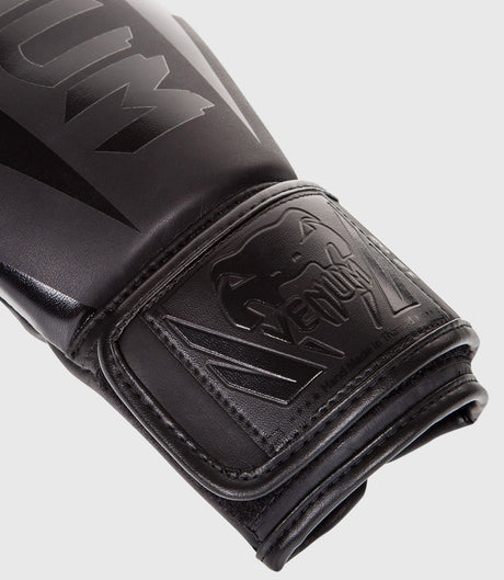 Mănuși de box Venum Elite – Negru/Negru – Mănuși de box