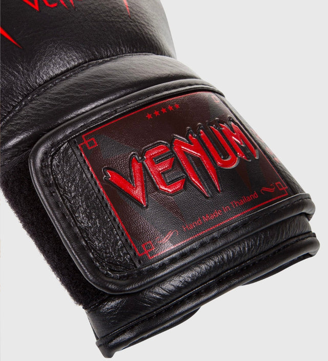 Gants de boxe Venum Giant 3.0 – Noir/Rouge