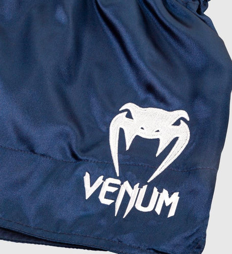 Pantaloni scurți de kickboxing Venum Classic – Albastru navy