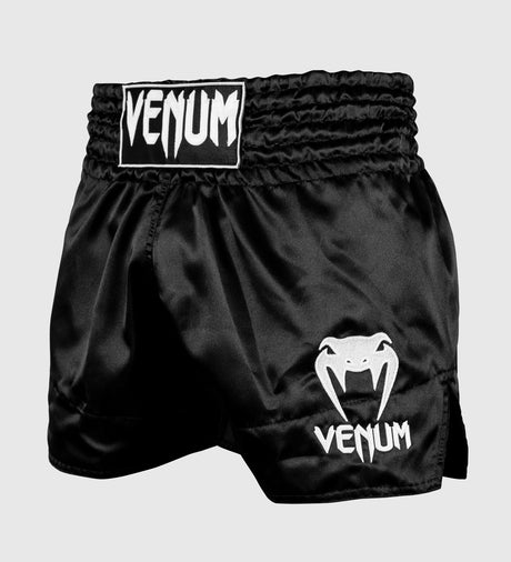 Pantaloni scurți de kickboxing Venum Classic – Negru/Alb