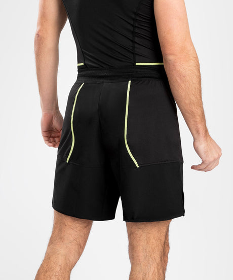 Calções de MMA Venum Fusion 2.0 – Preto/Amarelo