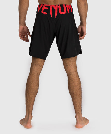 Calções de MMA Venum Light 5.0 – Preto/Vermelho